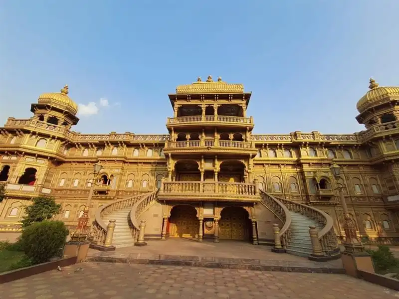 Grand Palace Bollywood Shooting Location at Aayush Resort